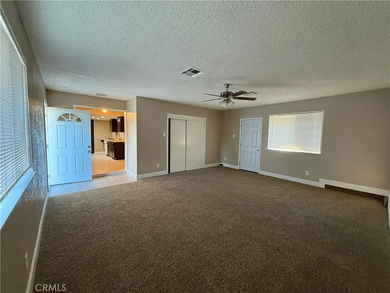 1260 Mirage Drive photo 2