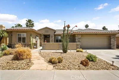 40726 Eastwood