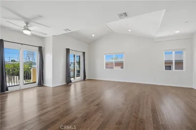 2515 Carnegie Lane A photo 2