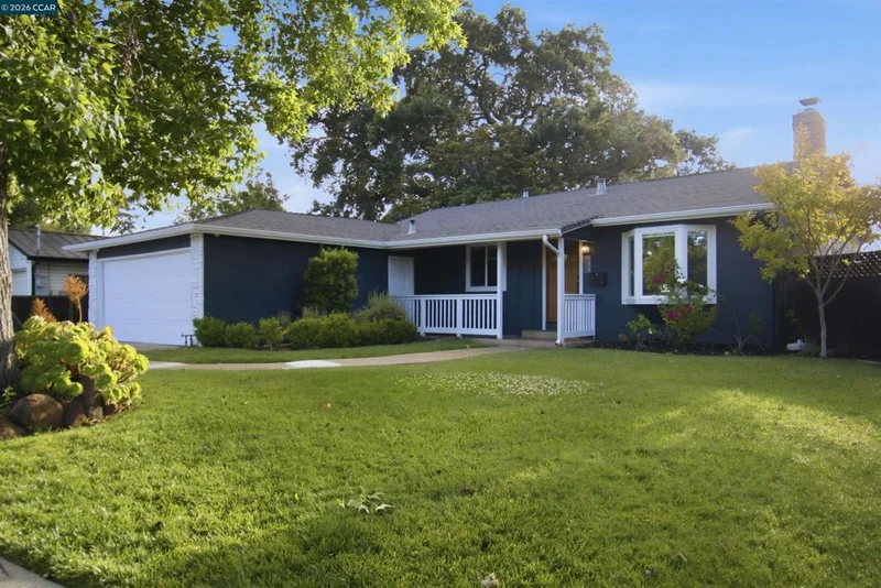 1412 Delaware Dr photo 2