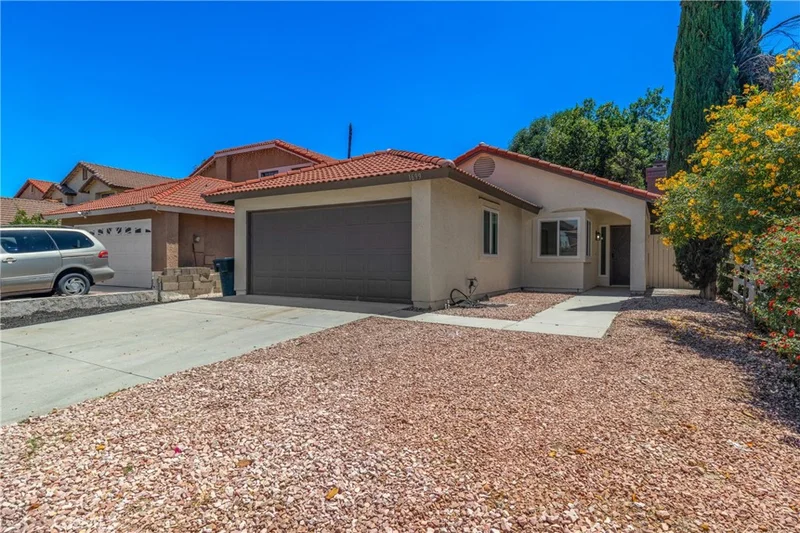 1699 Glenview Drive