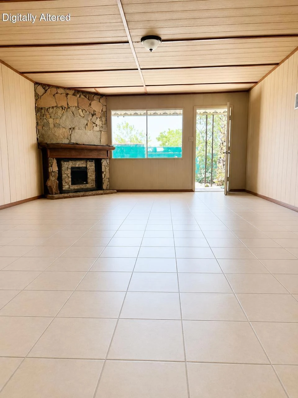 Interior 4