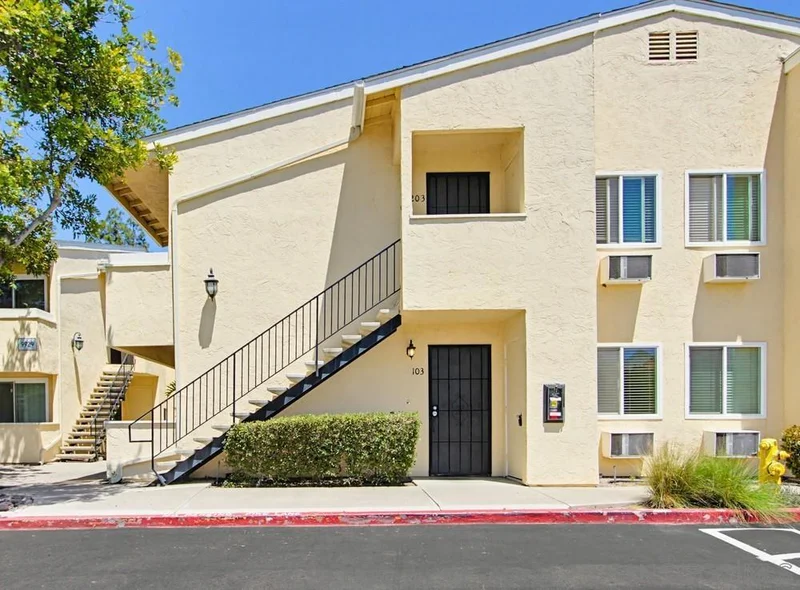 9939 Erma Rd 103, San Diego, CA 92131