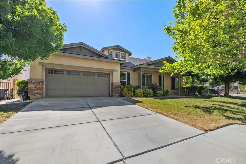 44022 Raven Lane, Lancaster, CA 93536