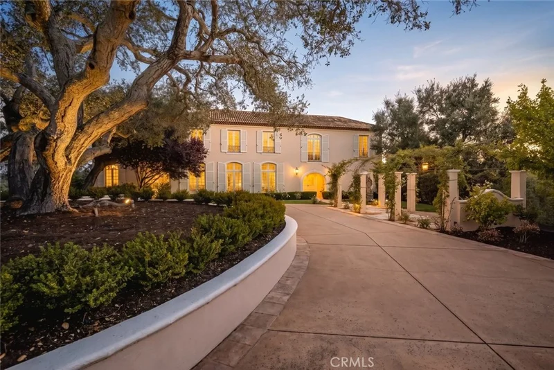 2520 Nightshade Place