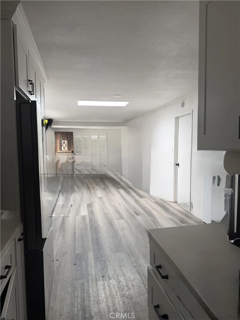 Interior 3