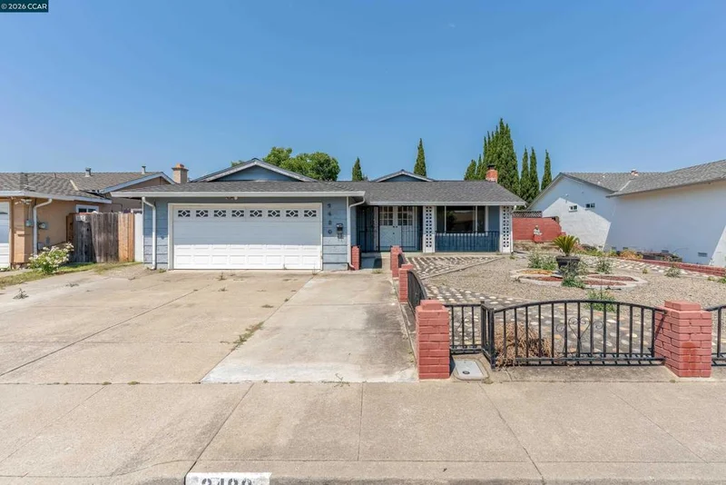 2480 Shield Dr, Union City, CA 94587