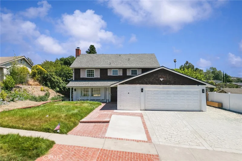 23674 Bower Cascade