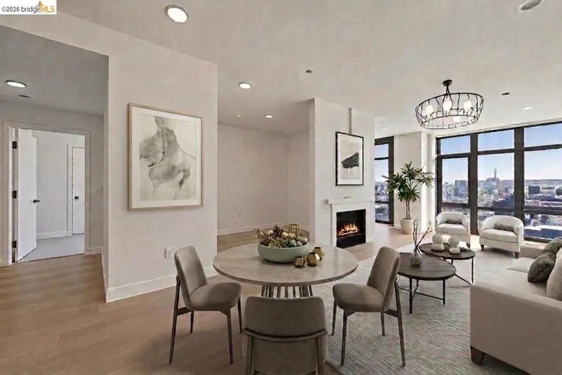 588 Minna St 603