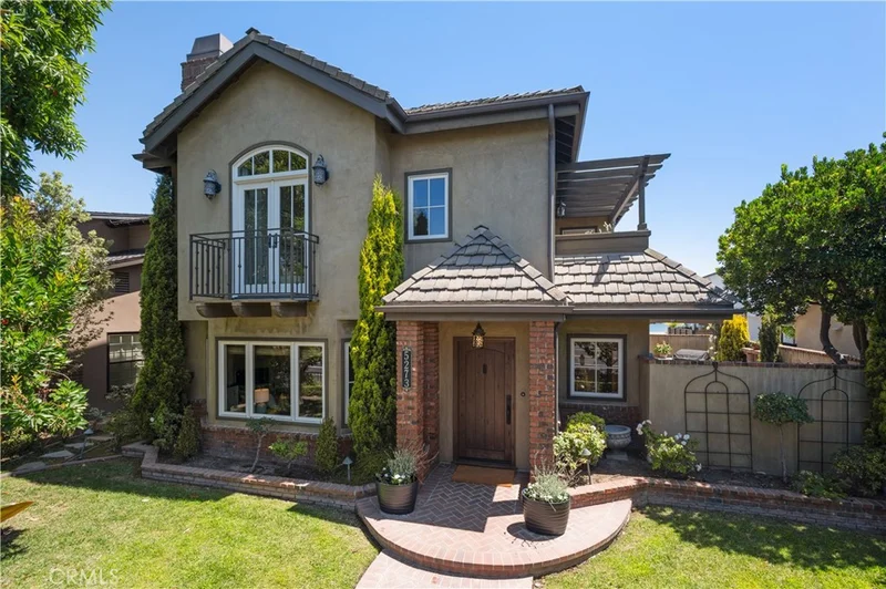5273 E Appian