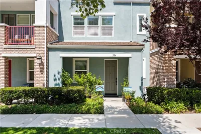 554 N Cabernet photo 2