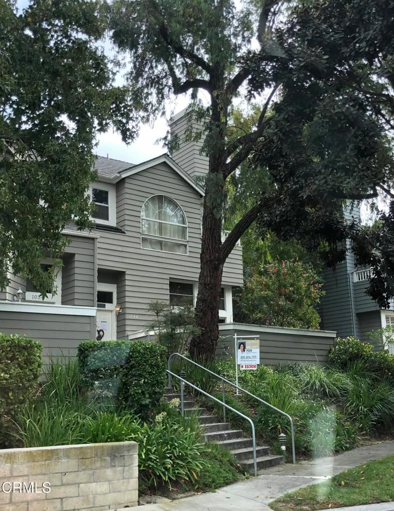 Photo 2 of 1044 Gilbert Lane