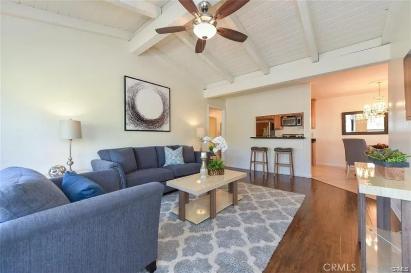 1345 Cabrillo Park, Santa Ana, CA 92701