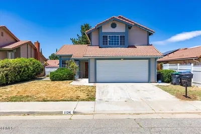 1134 Elm Street photo 2