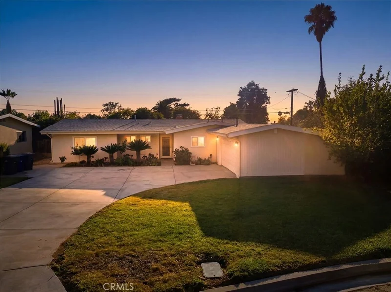 3979 Havenhurst