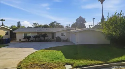 3979 Havenhurst photo 2