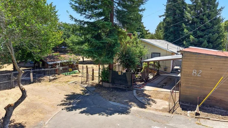 82 Doering Lane, Watsonville, CA 95076