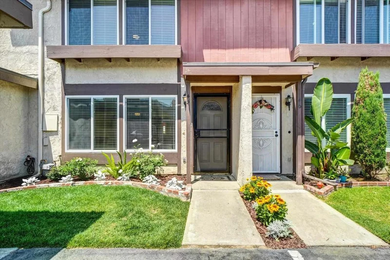 7750 Bolsa Ave 45, Midway City, CA 92655