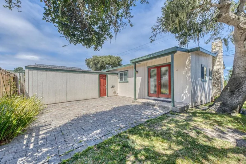 1201 David Avenue, Monterey, CA 93940