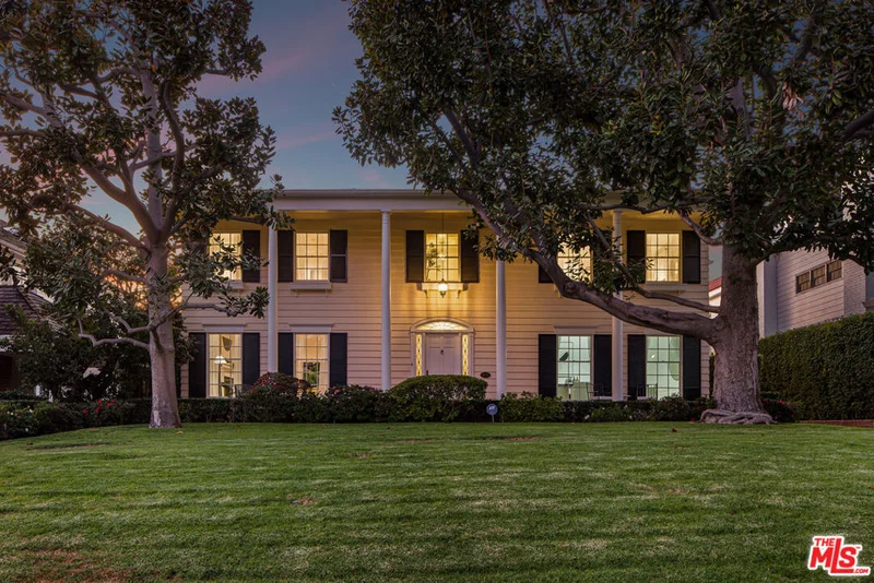 625 N Sierra Drive