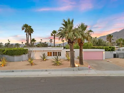 483 E Francis Drive