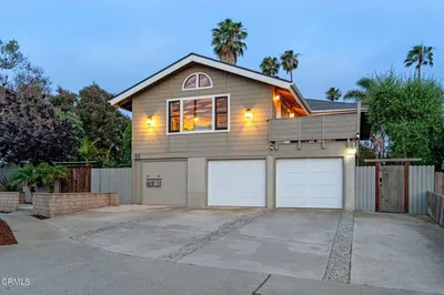 950 Seaside Court