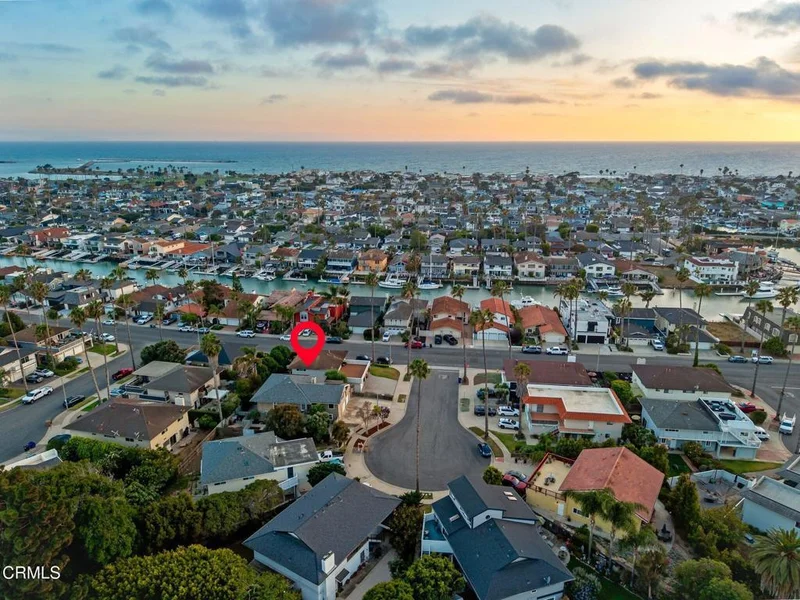 950 Seaside Court photo 2