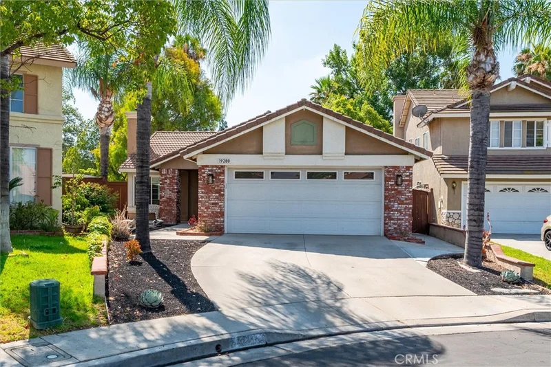 19288 White Dove, Riverside, CA 92508