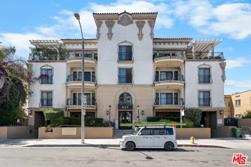 837 Crenshaw Boulevard 301, Los Angeles, CA 90005