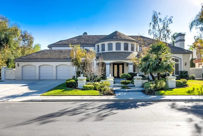 25504 Colette Way