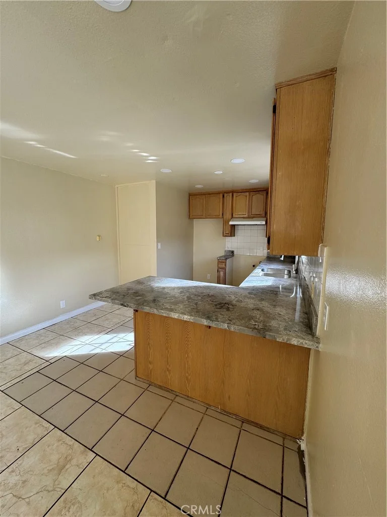 3538 A W 108th Street A photo 2