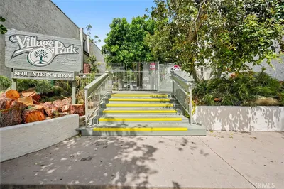8601 International Avenue 234 photo 2