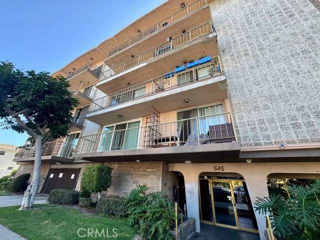 545 Chestnut Avenue 306