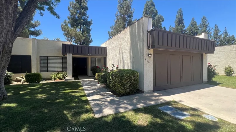 4913 Scorpio Court photo 2