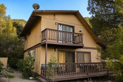 2320 Glacier Drive photo 2
