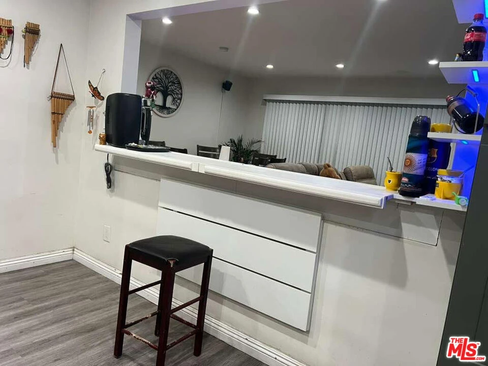 Interior 2