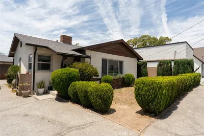 9418 E Duarte