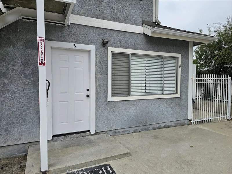 7124 Valmont Street 5, Tujunga, CA 91042