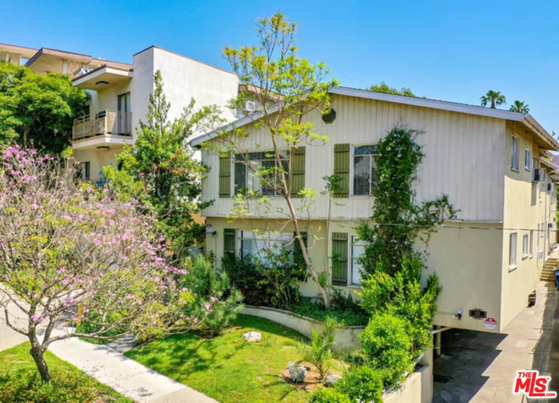920 Westbourne Drive 9