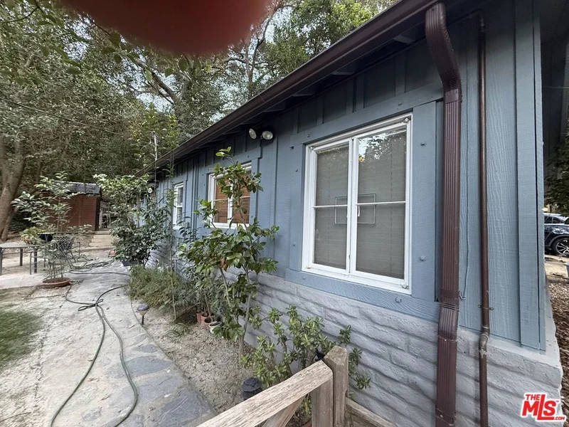3928 Madelia Avenue photo 2