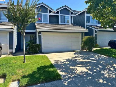 148 Heron Dr photo 2