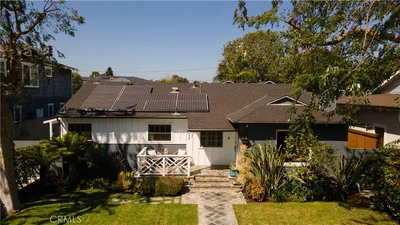 458 Costa Mesa