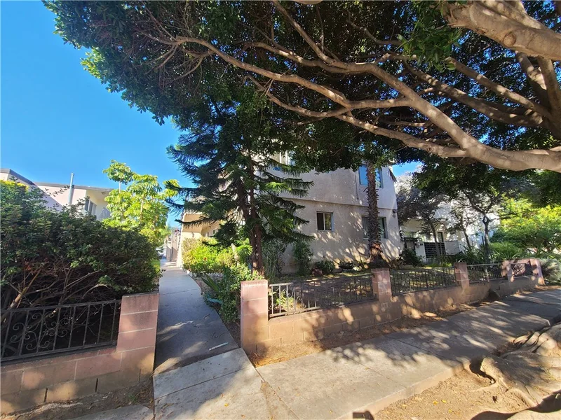 1808 10th Street 5
