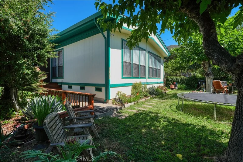 7035 Floyd Way photo 2