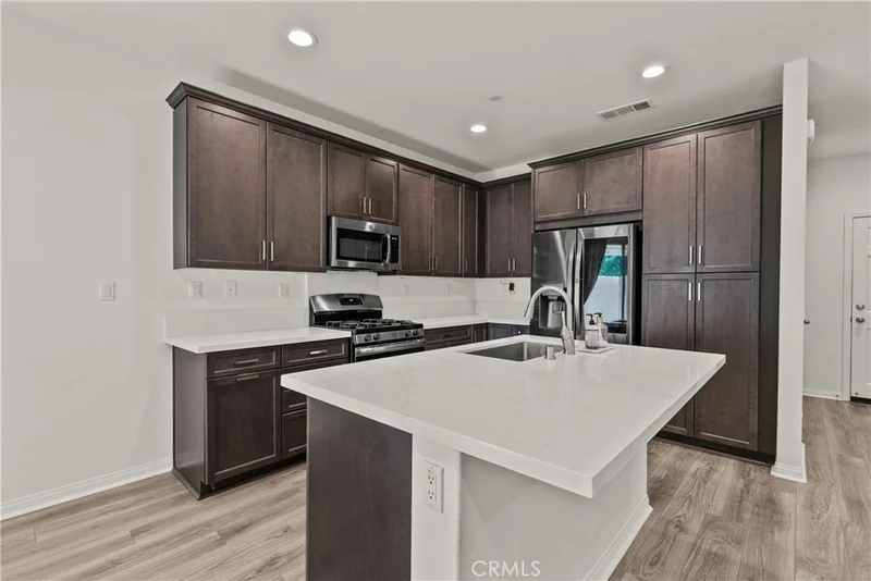 14610 Isla Vista