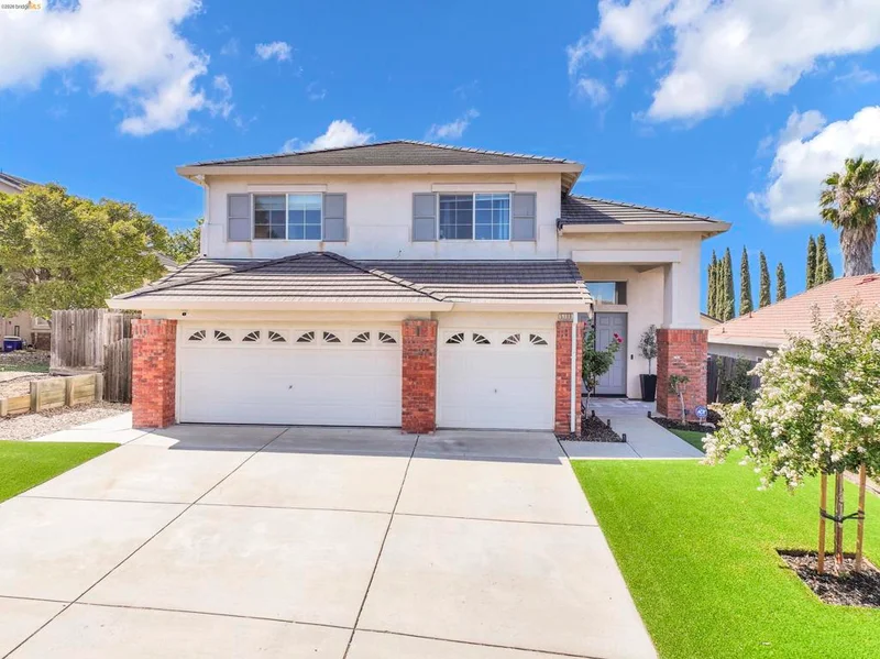 5108 Adriana Ct photo 2