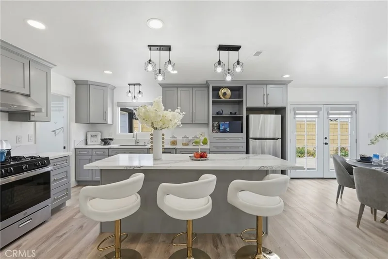 9051 Glenridge Avenue, Westminster, CA 92683