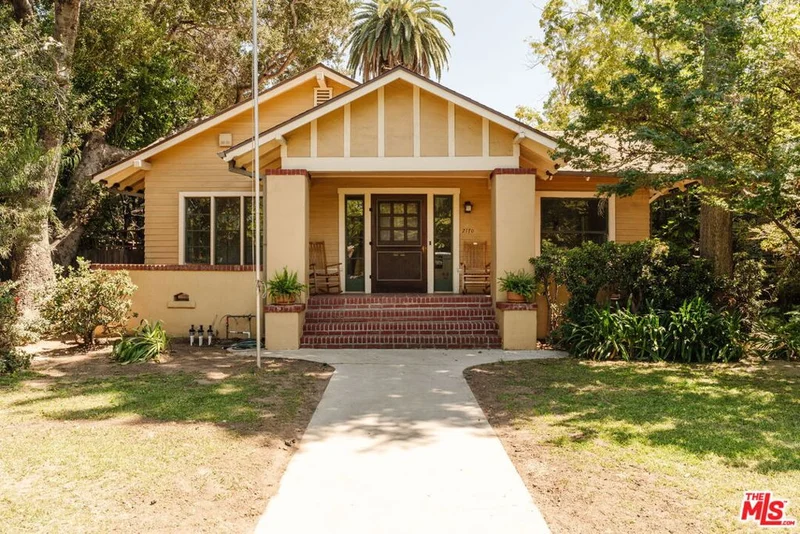 2170 W 24th Street, Los Angeles, CA 90018