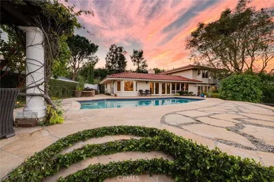 10432 Mira Vista Drive