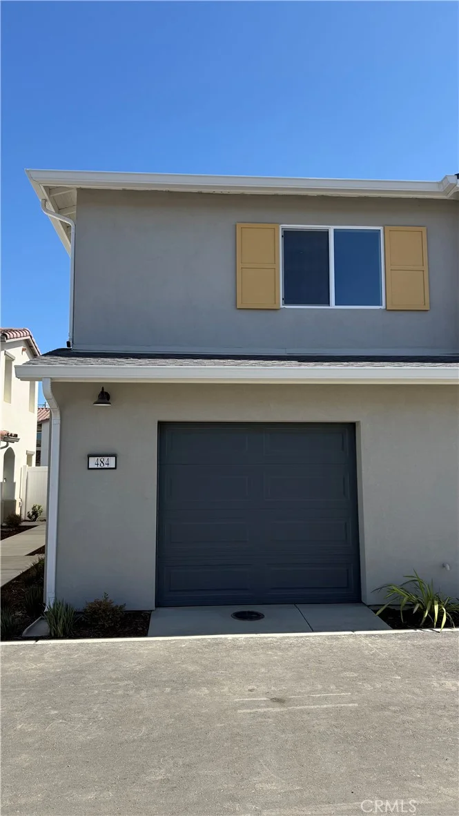 484 Live Oak Road